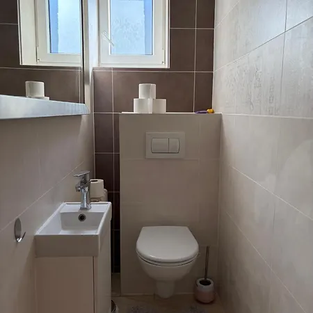 Διαμέρισμα Villa Appartment Μπρατισλάβα